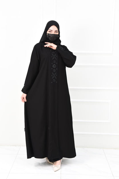 عباية نصف كلوش بتطريز يدوي