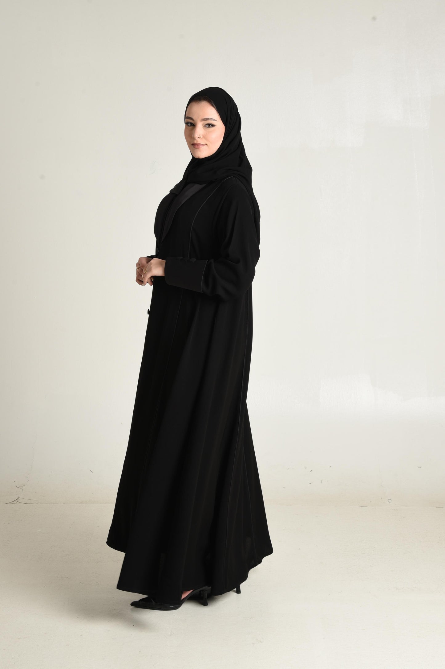 عباية سادة