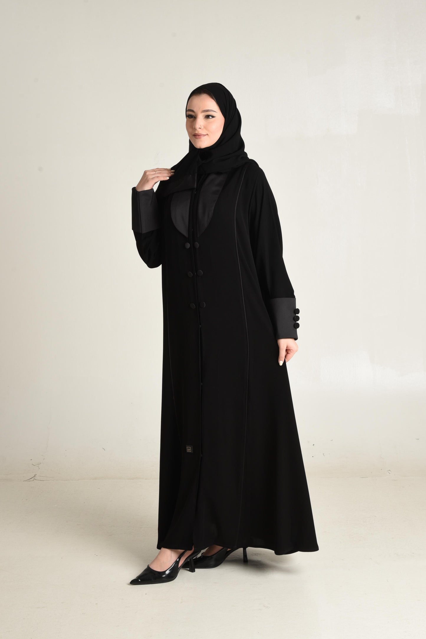 عباية سادة