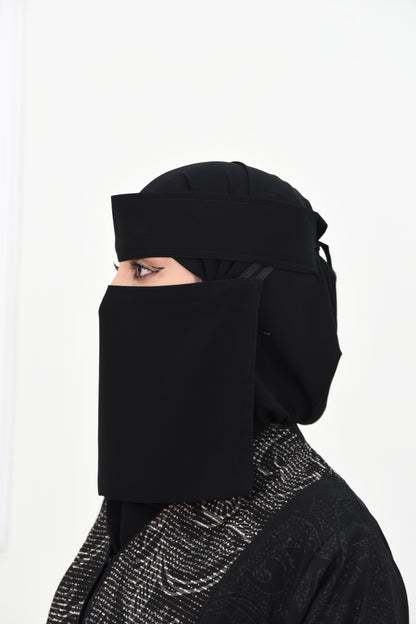 نقاب مطاطين مقوى مائل